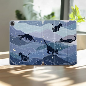 Funda Black Cat para iPad Pro de 12.9, 10.9, 10.5, 9.7 pulgadas, Air de 13, 11 y 10.2 pulgadas, Mini 8 de 6.ª generación (A17, A16), Apple Slim Cover 2025, 2024 (A3266, A1670), diseño Night Sky.