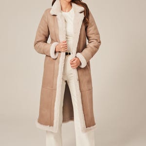 Women’s Natural Sheepskin Coat – Beige Knee-Length Lambskin Winter Jacket | Soft, Warm & Breathable with Leather Trim