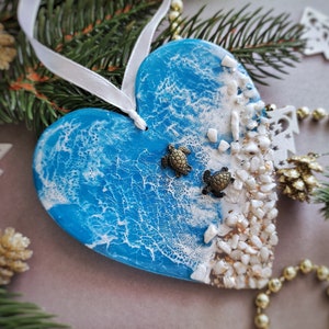 turtle ornaments, christmas ornament heart, sea life ornaments beach and resin, sea life ornaments turtle, beach lover gift,