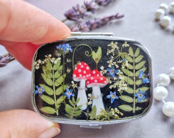 pill box, pill holder, pill bag, pill pouch, compact pill box, whimsical mushroom, smal silver pill box, gift mom