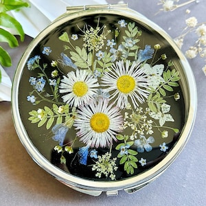 large pill box, sterling pill box, 7 day pill organizer, real dried flowers pill box, pill organizer, big pill box
