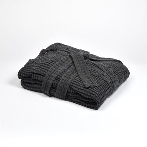Bata de lino de gofre gris oscuro natural puro, albornoz de lino de gofre lavado a la piedra, bata de spa, bata de sauna de lino orgánico