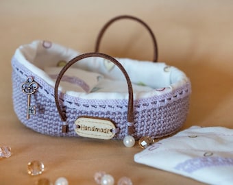 Mini doll basket for baby doll  2.75 - 3 inch / Miniature doll crib  /Mini silicone baby doll bed /Mini doll bassinet / baby doll crib
