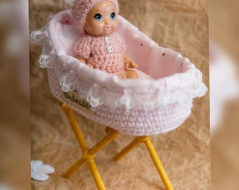 Miniature Crochet Doll Bassinet with Bedding - Fits 3 inch Dolls / Vintage Miniature doll crib  Mini silicone baby doll bed