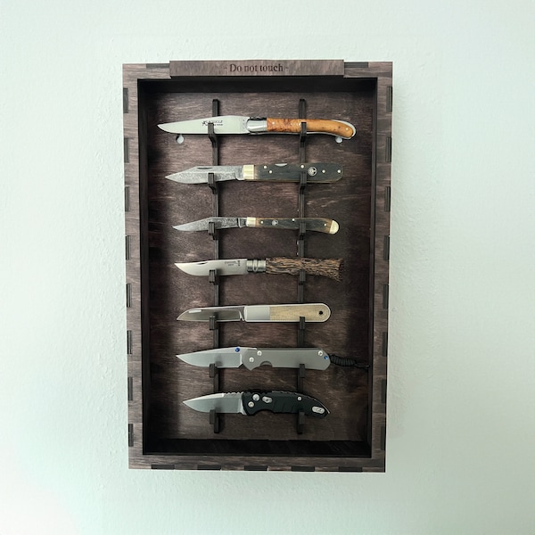 Knife display case, Custom knife holder, Knife storage, Pocket knife display shelf, Knife organizer, Knife display shelf