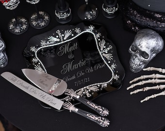 Gothic wedding cake cutting set