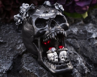 ring bearer gothic, skull ring bearer