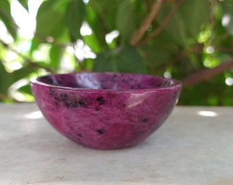 Ruby Zoisite Bowl: Natural Gemstone Decor (6cm) Home Decor, Gift item