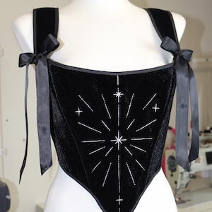 corset top,
custom corset