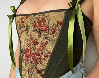 plus size corset, reversible renaissance corset, ren faire corset top, tapestry corset, renaissance fair, underbust corset, fairy corset