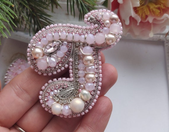 Exquisite Rhinestone English Letter Brooch Pin - Perfect Clothing