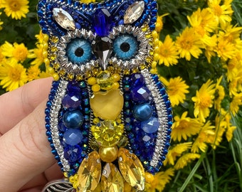 Beaded owl pin embroidered bird brooch handmade jewelry unique gift yellow and blue owl made in Ukraine