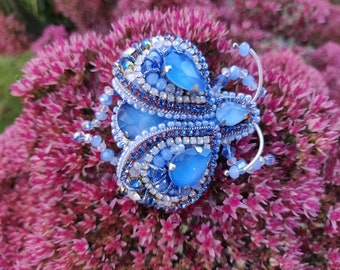 Winter blue beetle (cicada) insect jewelry Crystal bead brooch