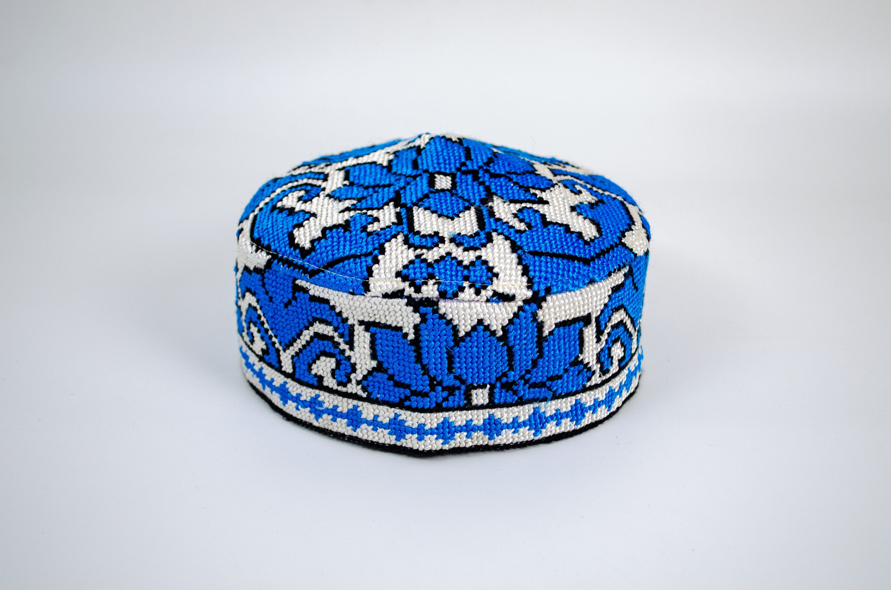【アジアンモード】HuDieGongZhu 坐禅瞑想刺繍CAP 71r4Vr3mhVL._AC_SX425_.jpg