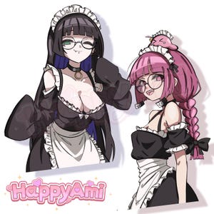 Puede incluir: Dos ilustraciones de estilo anime de mujeres con trajes de doncella. Una tiene el pelo negro y la otra rosa. Ambas llevan gafas y uniformes de doncella con delantales blancos. El logotipo "HappyAmi" está en la parte inferior.