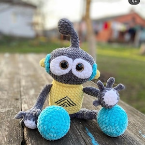 Knitted robot. Robot gift for a boy. Crochet robot