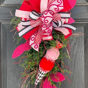 Valentinstag Kranz, Wunderliche Eistüte Valentinstag Türschild, Träne Swag, Rote Herzen Dekor, Haustür