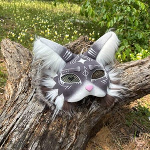 Therian Cat Mask Zacht pluizig masker Fantasie en mystiek masker Handgemaakt katachtig cosplayaccessoire Therian cadeau kat vormig masker Theriotype kat