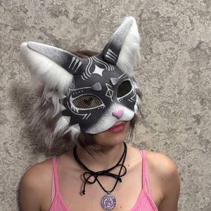 Luxury maskarad mask Tabby cat Therian Mask Feline Cosplay Accessory Therian Gift Cat-Shaped Mask Premade therian mask Quadrobics mask