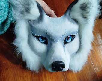 Quadrobics Animal Fluffy Wolf Mask Handmade Cosplay Mask Furry Costume Wolf Spirit Mask Majestic Wolf Mask for Festivals Costume Parties