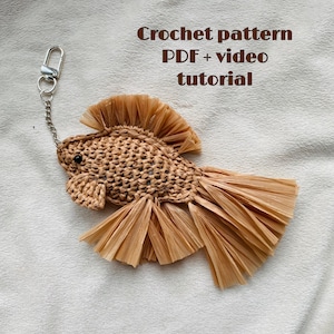 Crochet Fish Bag Charm Pattern PDF – Cute Raffia Fish Keychain Tutorial with Photos & Video – Amigurumi Fish Ornament DIY