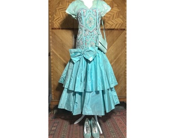 Alimia Paris Couture Wieczorowa Suknia z Tafty i Koronki z Lat 80., Buty i Torebka Rene Mancini
