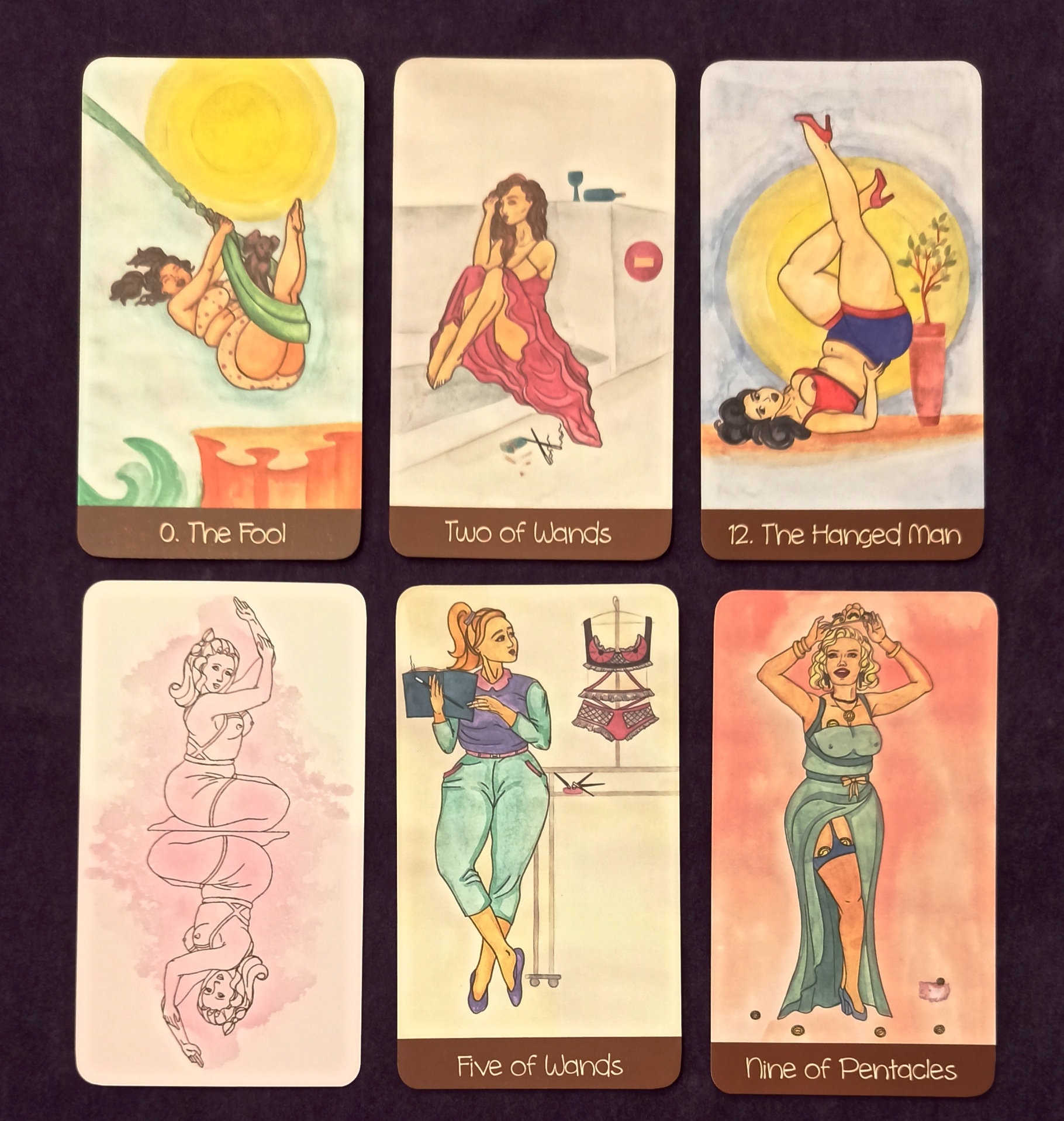 ピンナップガールズタロットカード Pin-up Tarot, 78 Cards Tarot Deck - Etsy