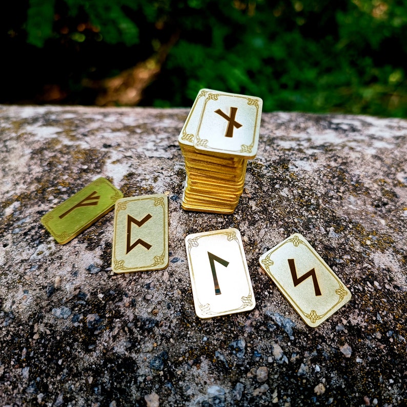 Bronze Runic Set, 25 Pcs With Velvet Pouch | Metal Runes Elder Futhark ...