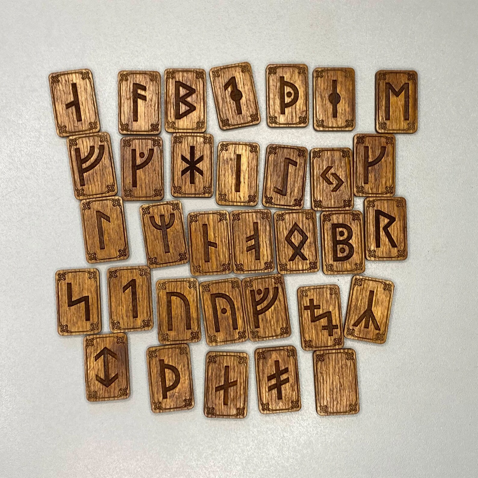 Midivial Runes Wooden Icelandic Runic Set, 33 Pcs With Velvet Pouch | Wood Medieval ...