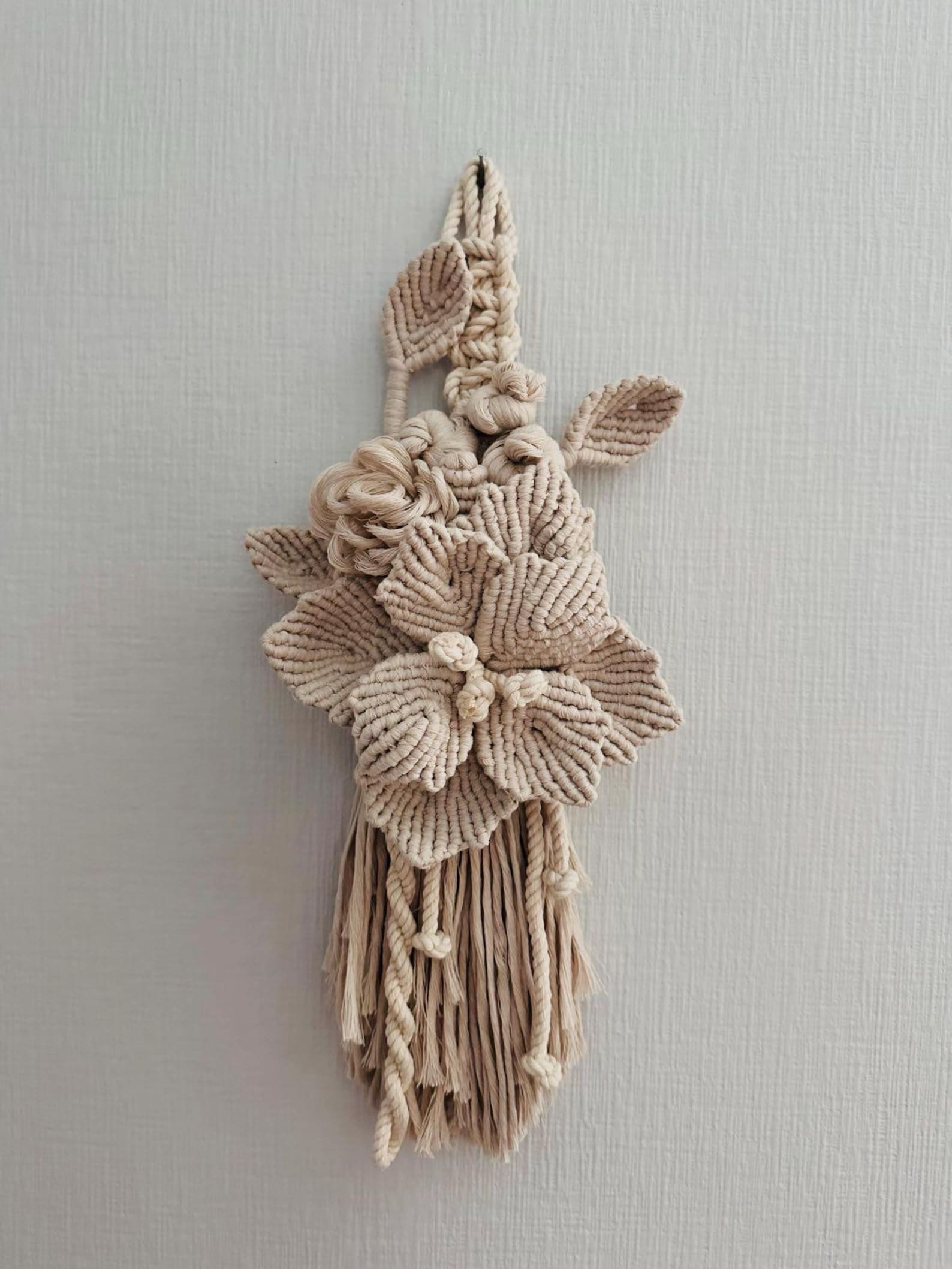 Macrame Cottagecore Handmade Macrame Flower Wall Hanging Floral Boho Cottagecore Decor - Etsy