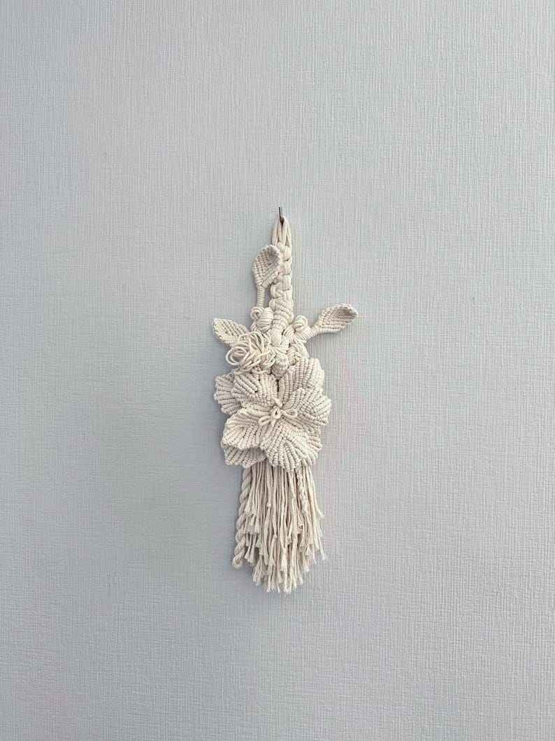 Macrame Cottagecore Handmade Macrame Flower Bouquet Wall Hanging: Boho Cottagecore Decor - Etsy