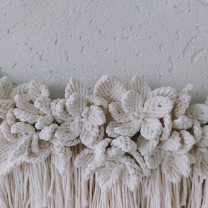 Macrame wall hanging White Flower wall hanging Flower tapestry Fake flowers for wall Boho wall decor Floral macrame panel Cottagecore decor image 7