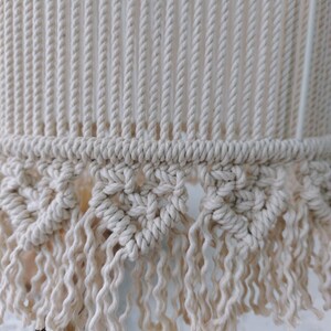 Minimalista Gran Macrame Lámpara colgante sombra Moderna Boho lámpara de araña iluminación Fringe pantalla Cottagecore decoración Luces de techo cubierta imagen 8