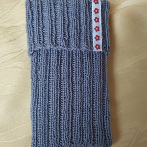 Handysocke Smartphone Socke Dehnbar anschmiegsam Gestrickt Handarbeit Schwarz Braun Petrol Flieder Grau Dunkelblau Beere Schutz ca. 16x8 cm Bild 10