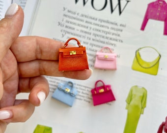 Dollhouse miniature 1:12,  purse “Candy” 2.5 cm. Handbag, Phicen, Heidi Ott. Charm for doll bag.