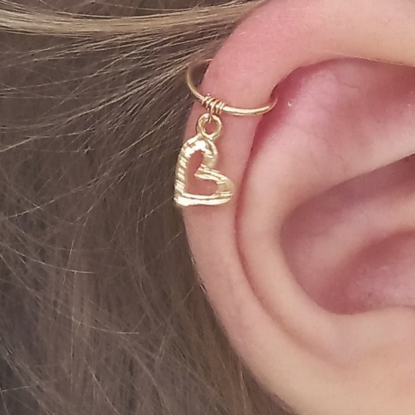 Heart dangle Helix hoop earring, Cartilage hoop, Helix piercing, Forward helix hoop, Tragus , Daith hoop, Cartilage earring hoop, Helix ring