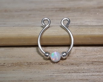 Sterling silver fake septum piercing with opal bead, Fake septum ring for non pierced nose, Faux septum, Septum cuff, Fake piercing, Septum