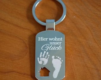 Porte-clés DogTag Maison / Ici vit notre bonheur / personnalisé / empreinte de pied / empreinte de main / cadeau de naissance / fête des mères / fête des pères