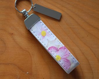 Porte-clés personnalisé en similicuir avec motif floral et fleurs de cerisier, gravure personnalisée - bijou de sac - cadeau pour la fête des mères