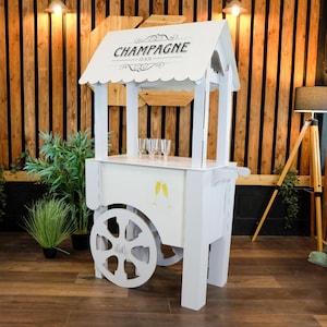 シャンパンキャンディカート、防水テーブルトップ、グラスホルダー+プラスチックグラス6個付き、丈夫な光沢段ボール、あらゆるイベントに最適