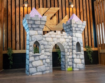 Castello gigante in cartone: alto 5,5 piedi, bianco lucido, riutilizzabile