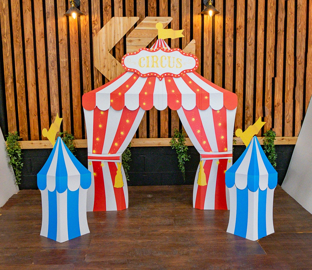 Carnaval Cirque Fête À Thème 1er Anniversaire Du Parti Décorations Pour La  Maison Enfants Favor Bannière Cirque Sacs Cadeaux Fournitures Ballon Du  51,71 €