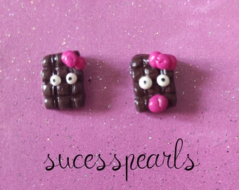 Boucles d’oreilles  tablette de chocolat noire fimo, bijoux gourmand, bijoux fantaisie, bijoux alimentaire cadeaux anniversaire