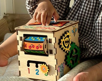 Busy Cube, Baby Sensory Box, Wooden Montessori Toys with Six Activity Busy Boards - GoodPlay