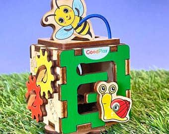 Travel Montessori Busy Cube: Bee & Snail Sensory Toy, Wooden Fidget Activity Box | GoodPlay