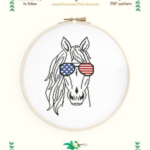 Motif cheval patriotique au point de croix. Fête de l'indépendance. Carte du 4 juillet. Téléchargement instantané PDF #702