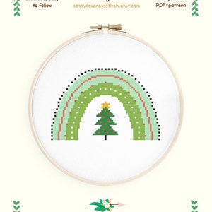 Patrón de punto de cruz con arcoíris navideño. Gráfico de la temporada de invierno. Descarga instantánea en formato PDF n.° 253