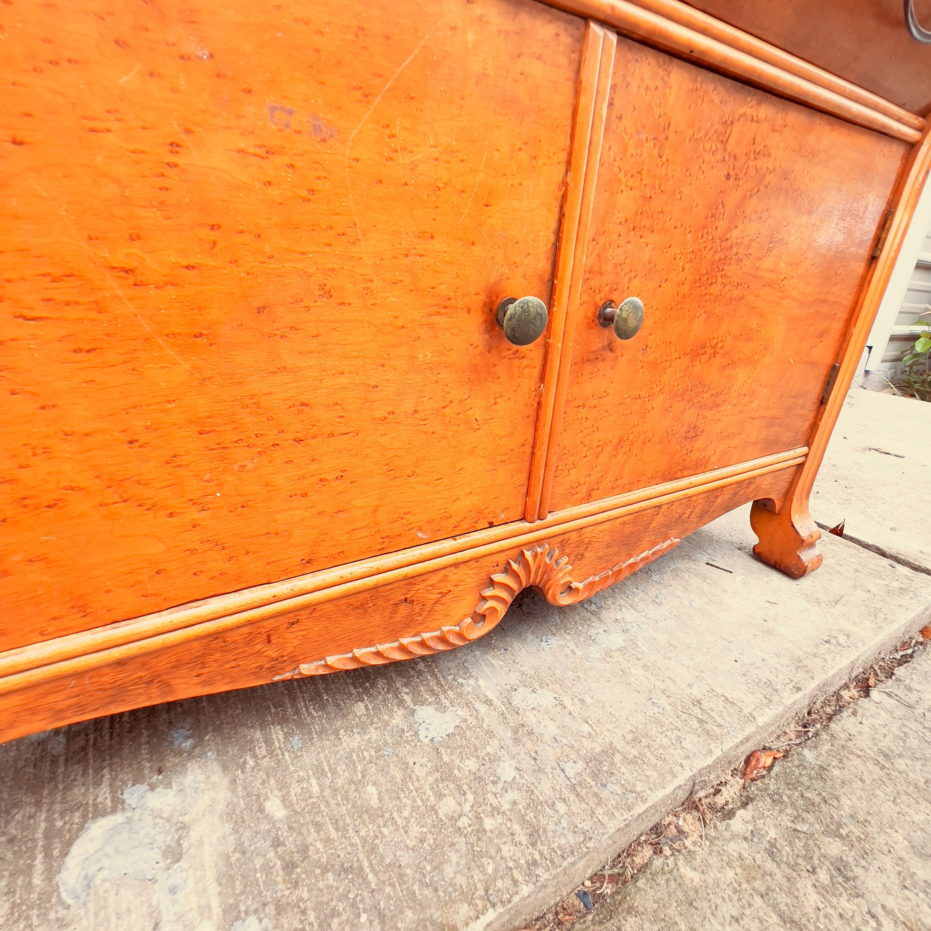 Ottawa Furniture Company Birds Eye Maple Wash Dresser/ Towel Rack