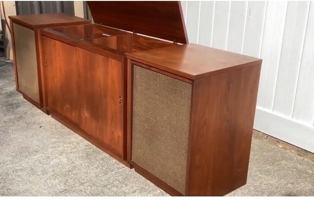 Vintage Mid Century Audio Pair of Criterion 3X 9901760W X 50W