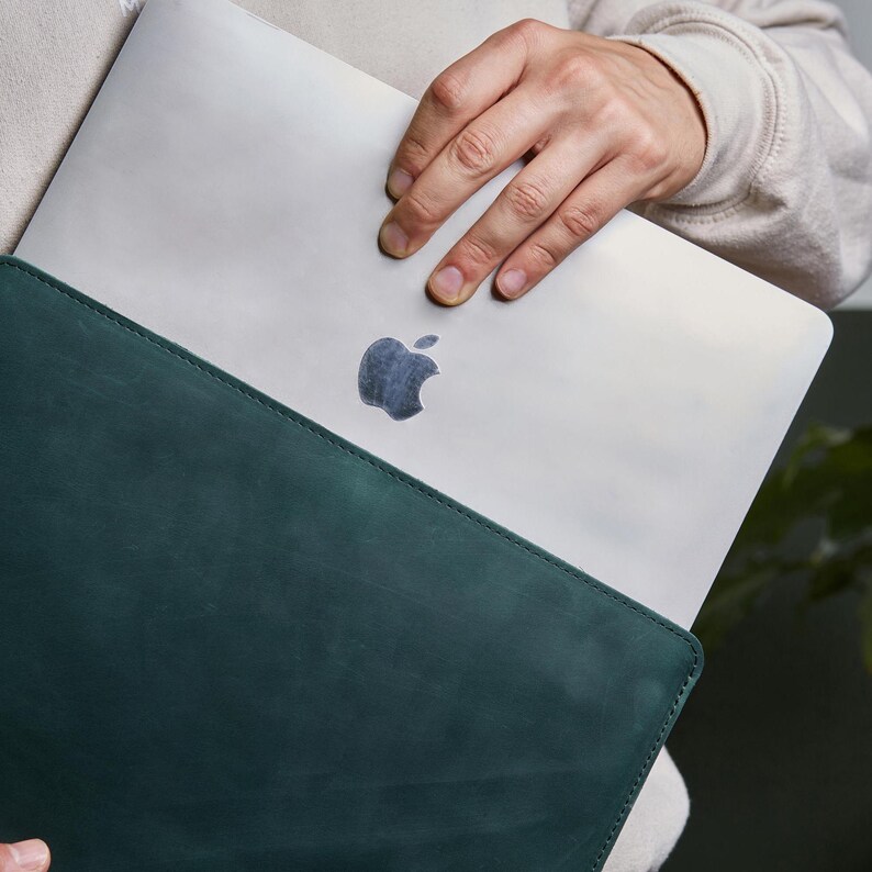 Funda de piel para MacBook Air/Pro con forro de fieltro: Funda personalizada para MacBook imagen 2